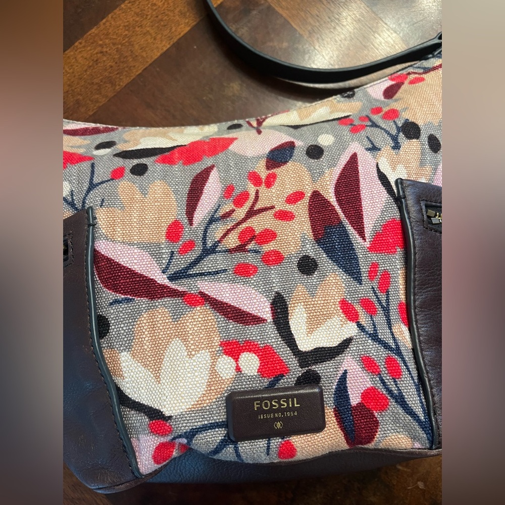 Fossil Women's Crossbody Bag - Floral Red and Black - Picture 2 of 13